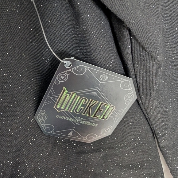 NWT Universal Studios Wicked Glitter Elphaba & Glinda Spirit Jersey Unisex XXL - Picture 6 of 13
